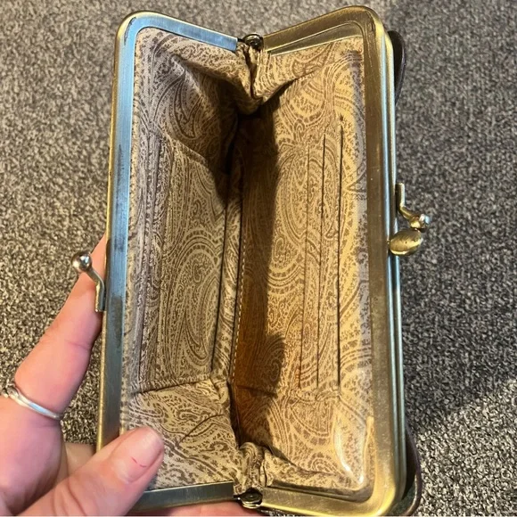 HOBO Vintage Brown Leather Clutch - Picture 12 of 12